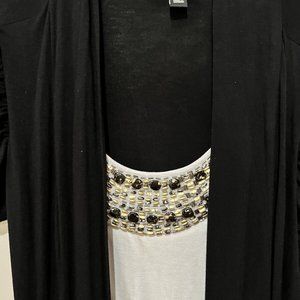 AGB Women’s short sleeve dress shirt , blouse, top, black size medium￼